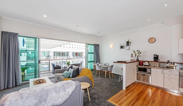 Amazing Viaduct 1 Bedroom