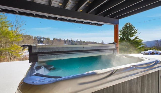 Amazing Views Hot Tub Fire Pit Game Room