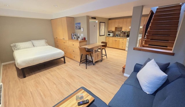 Amazingly convenient central location in Rossland with everything you need!