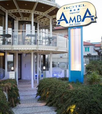 Amba Hotel