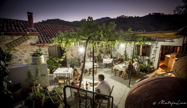 Ambelikos Traditional AgroHotel
