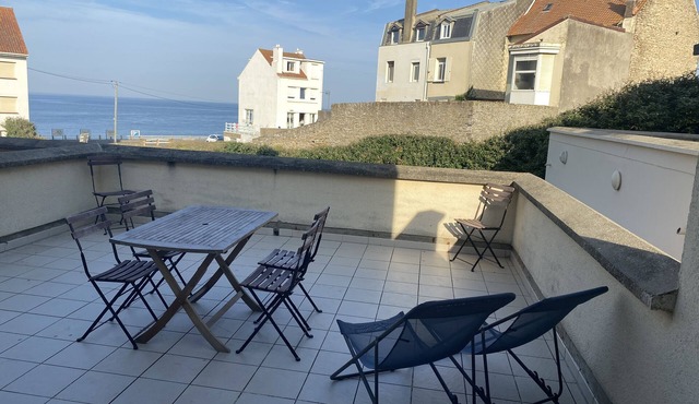 Ambleteuse, pretty house with sea view
