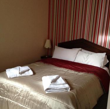 Ambrose Hotel