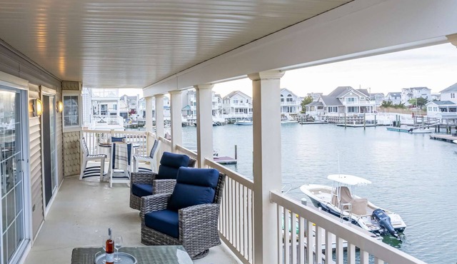 Amenities Galore! Spacious, Updated Bay Front Beauty