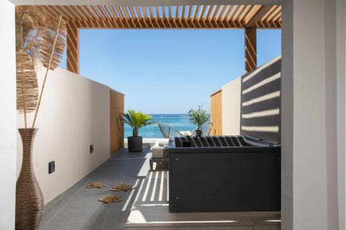 Ammos Suites