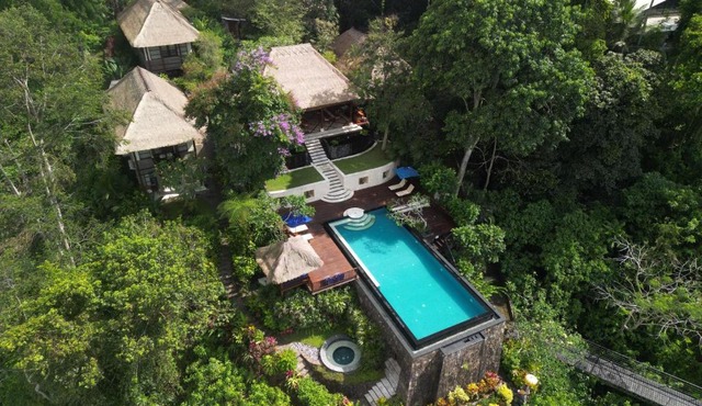 Amori Villas