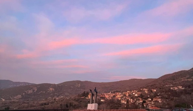 Ampelos Hotel