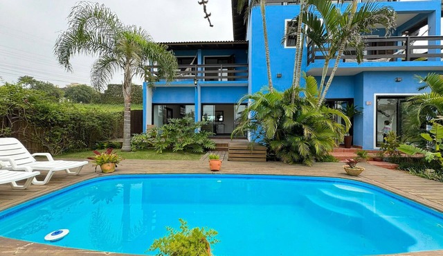 Ampla Casa com piscina a 100m da Praia da Vila Nova - IMB001