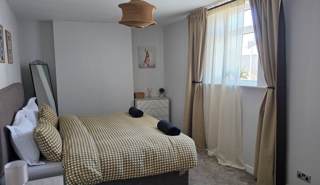 Ample Town house nestled in the Lake District, Workington. Your home-from-home