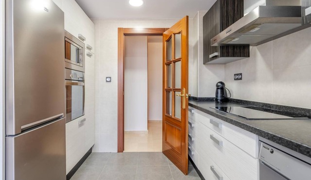 Amplio Apartamento con Wifi y Garaje