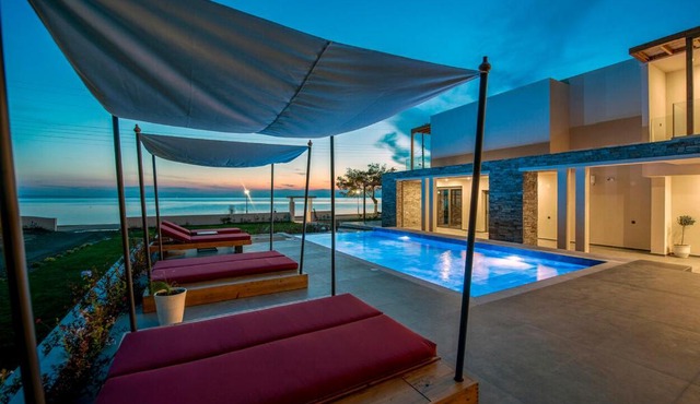 Amyntas Seafront Hotel - Adults Only