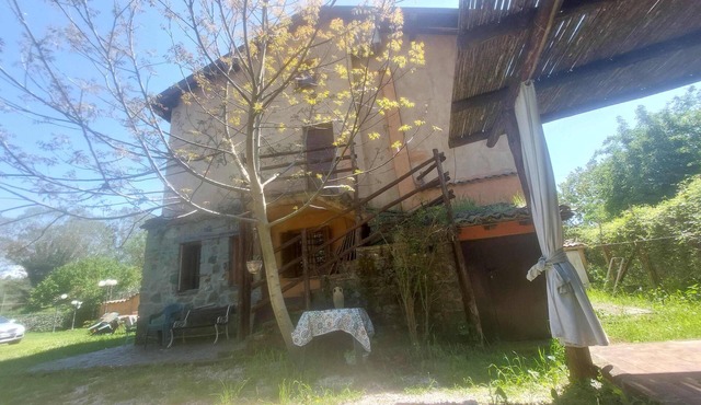 An enchanting nest among the woods and lakes of the Castelli Romani Nature Park