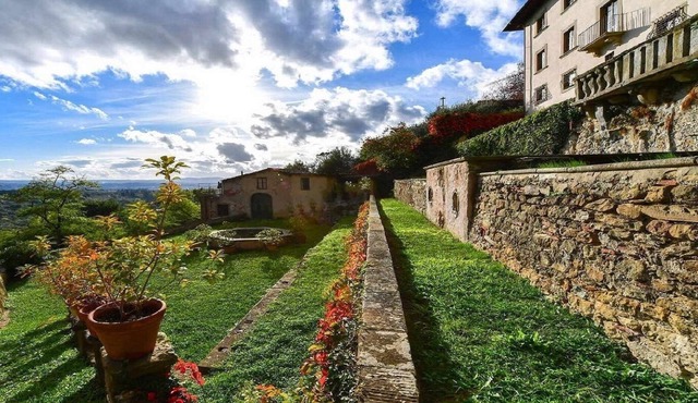 AN EXCEPTIONAL 15TH CENT RENAISSANCE TUSCAN VILLA ON THE FIRST HILLS OF FLORENCE