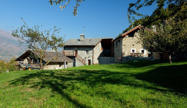 Ancient charming house in a central position
