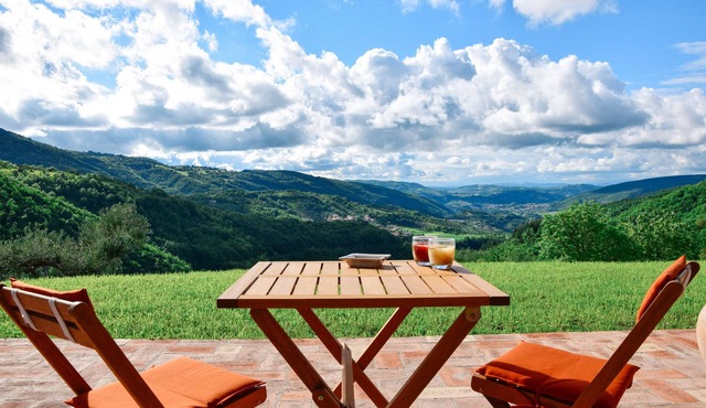 Ancient Plan. Appart in the Greenest Umbria: Nature, History, Genuineness, Relax