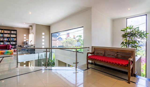 Anedda Mutiara Villa