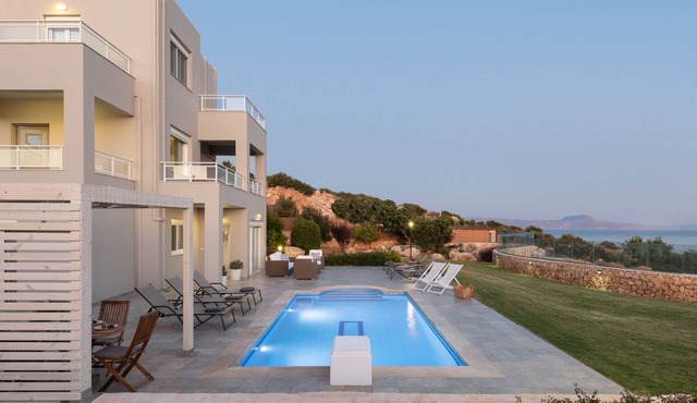 Anemolia Seaview Villa, Private Pool & Lush Garden