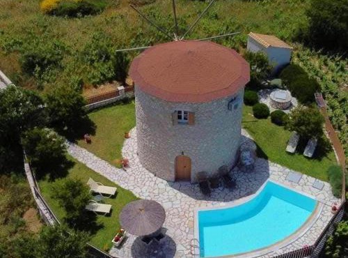 Anemomilos Villa