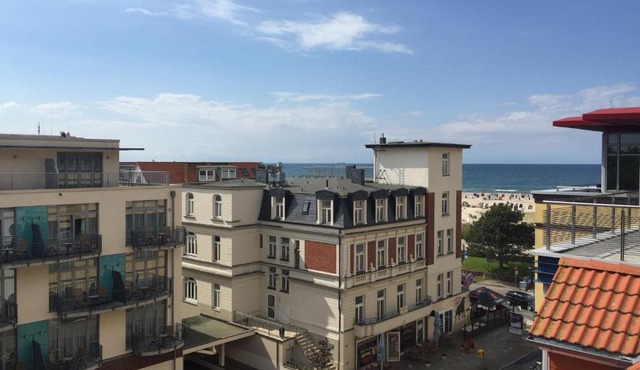 Ankerplatz Warnemünde - Direkte Strandnähe mit Leuchtturmblick