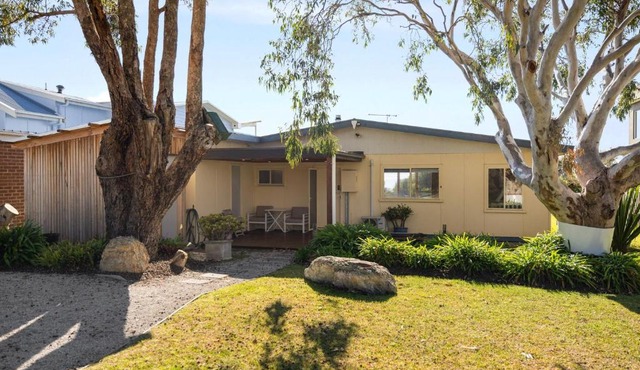 Anmere Cottage