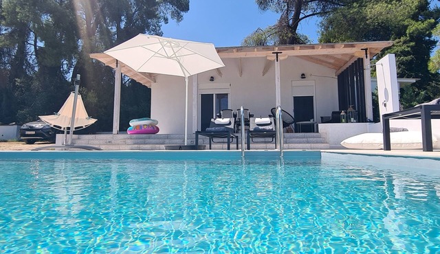 Anna Maria Luxury Suite with private pool