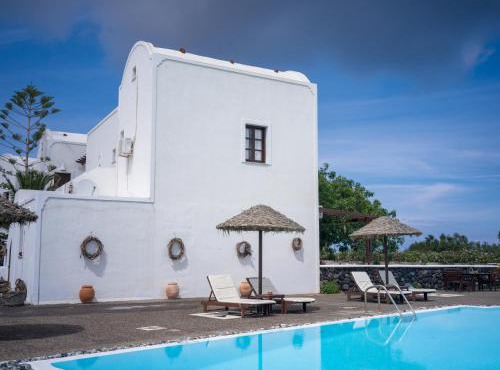 Anna Traditional Apartments