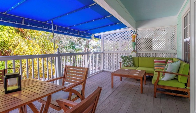 Annie's Hideaway - 1BR Shipyard Condo