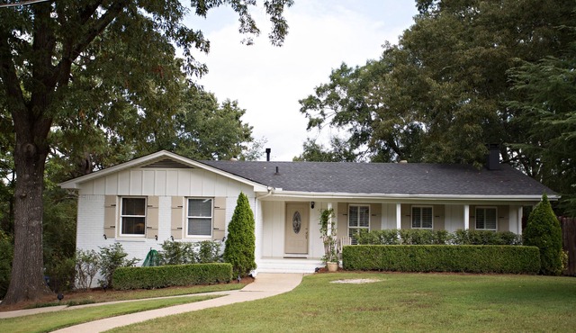 Another Private Get Away Vestavia Area