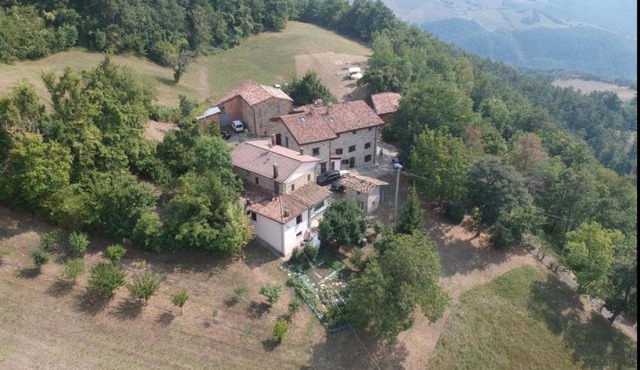 Antico Borgo le Roste