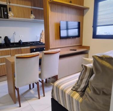 Apê com Design Moderno e Confortável