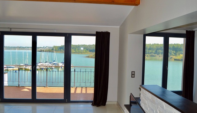 Apartment on Lake Hainer at the gates of Leipzig