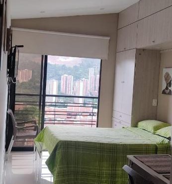 Aparataestudio Tipo Loft Moderno , cerca de la estacion del metro