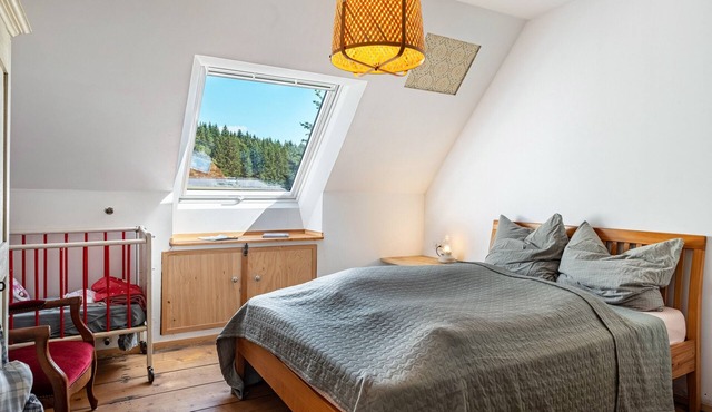 Apartment 'Rotkäppchen' with Shared Garden and Wi-Fi