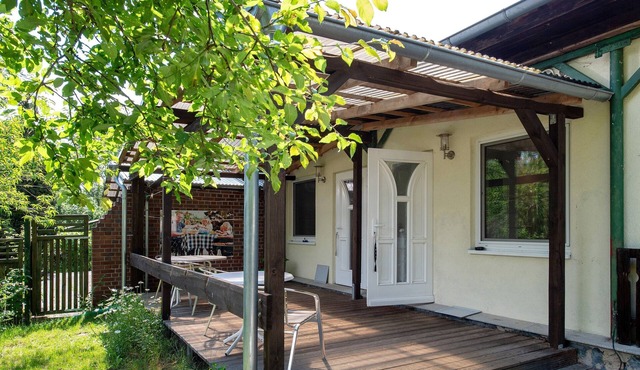 Apartment 'Appartement 2' with Shared Terrace and Wi-Fi