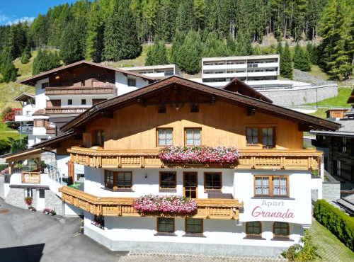 Apart Granada inklusive Silvretta Card Premium