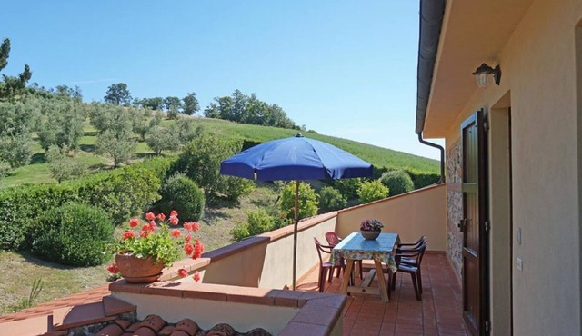 Apartment '1' with Shared Pool, Wi-Fi and Air Conditioning