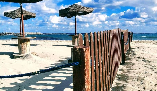 Apartament - 4 Place - Mondello - Palermo - 15 minute walk to the beach!