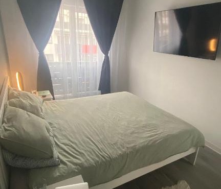 Apartament Untold