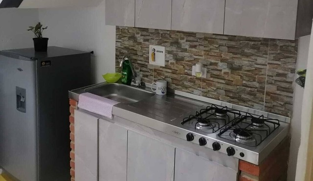 Apartamento Amoblado Medellin, Comuna Trece