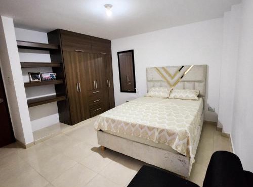 Apartamento Centro Comercial Campanario
