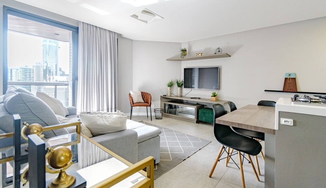 Apartamento com Varanda e Ar no Centro de Blumenau