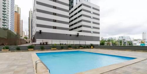 Apartamento completo com serviço de limpeza em Alphaville