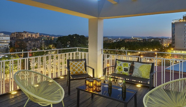 Apartamento con Terraza, Preciosas Vistas, Parking
