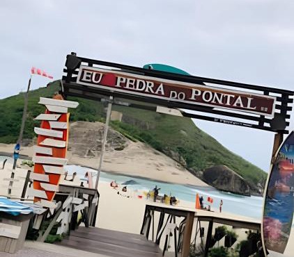apartamento fica perto da praia posto 12 pequeno porem acnvhegante