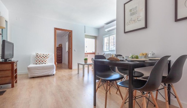 Apartamento luminoso y acogedor en Sevilla. A/C.