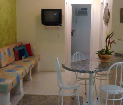 Apartamento Meia Preia
