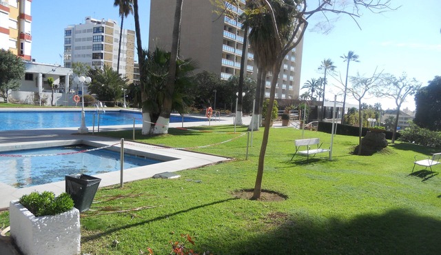 APARTAMENTO TERRAZA FRENTE MAR