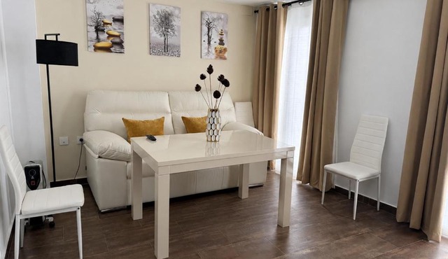 Apartamentos ARACENA CENTER