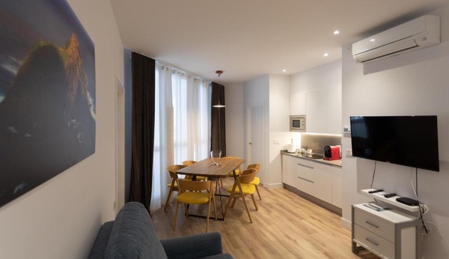 APARTAMENTOS ARRIET