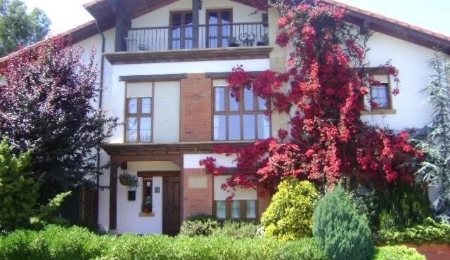Apartamentos Dos Robles